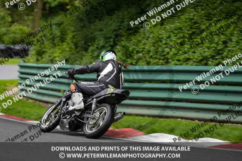 cadwell no limits trackday;cadwell park;cadwell park photographs;cadwell trackday photographs;enduro digital images;event digital images;eventdigitalimages;no limits trackdays;peter wileman photography;racing digital images;trackday digital images;trackday photos